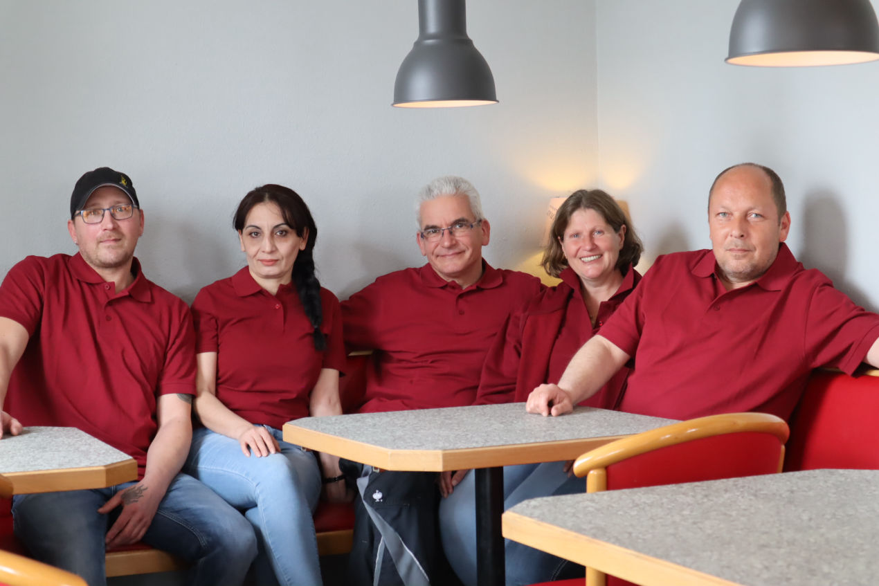 Ihr Team vom Utspann Pier 30 heißt Sie Willkommen!